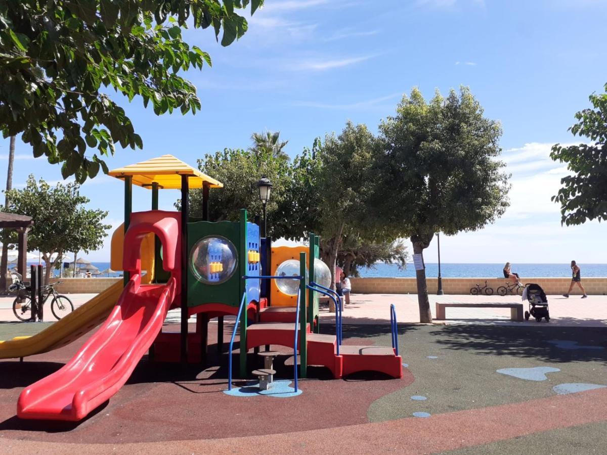 Centro Playa De Sabinillas Manilva San Luis de Sabinillas Dış mekan fotoğraf